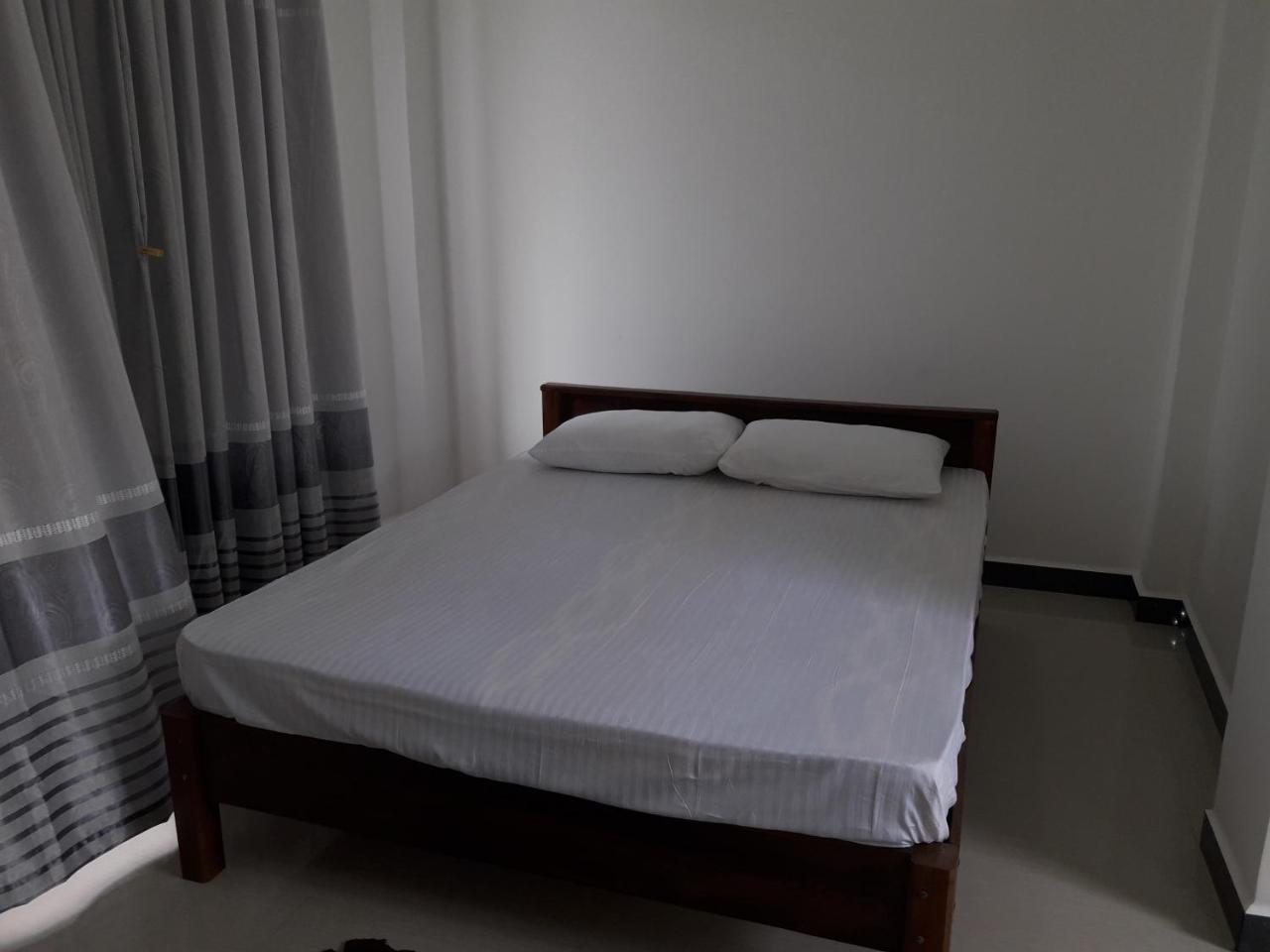 Kanora Lake Resort 마하라가마 외부 사진